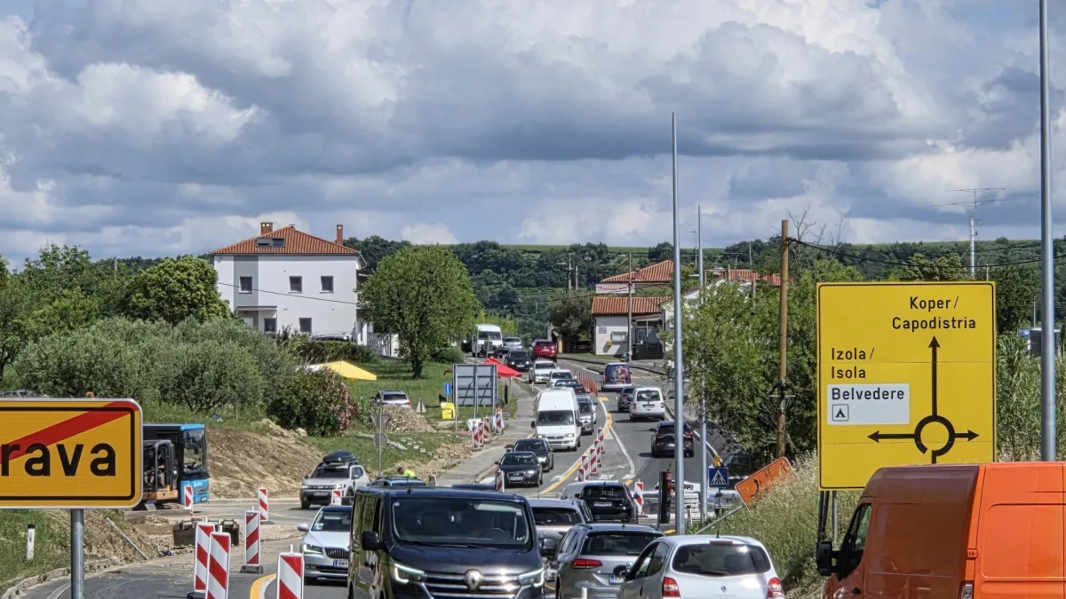 Zaradi zastojev pri Belvederju lokalni politiki z novo pobudo