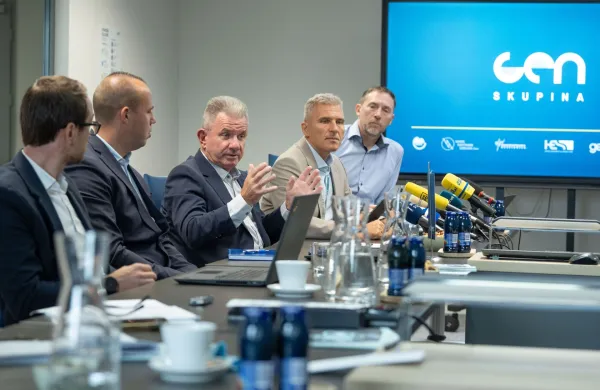 Ljubljana, prostori GEN energije.Novinarska konferenca druzbe Gen energija s predstavitvijo statusa projekta izgradnje nove jedrske elektrarne v Krskem (Jek2).