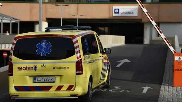 Re&scaron;evalno vozilo, ambulanca, 112, ukc ljubljana, urgenca