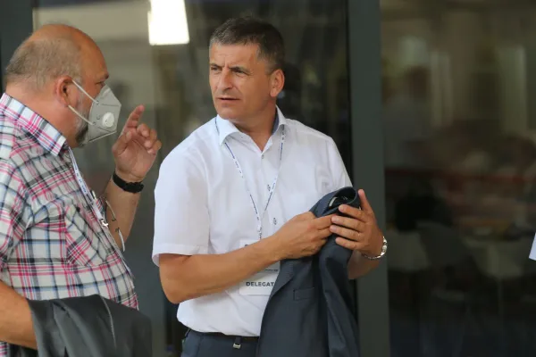 Bo Cvetko Sr&scaron;en ponovno prevzel vodenje Telekoma Slovenije? 