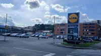 Parkiri&scaron;ča brez zapornic skrivajo nove pasti