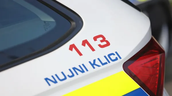 81-letni Avstrijec z avtomobilom v nasprotno smer po avtocesti