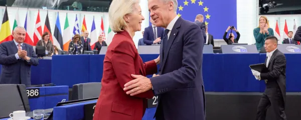 Canada's Prime Minister Mark Carney greets European Commission President Ursula von der Leyen after delivering a speech in the hemicycle at the European Parliament in Strasbourg, eastern France, on Thursday, September 17, 2026, during a visit in which he welcomed a proposal by European Commission President Ursula von der Leyen for Canada to become the 's first "associate member. On the same day, Carney rejected threats made by U.S. President Donald Trump over Ottawa's efforts to strengthen its ties with the. Photo by /UPI,Image: 1135726088, License: Rights-managed, Restrictions:, Model Release: no, Credit line: European Union/UPI/Profimedia