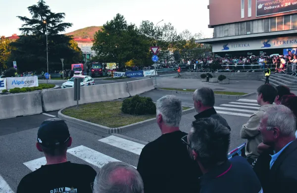 Reli Nova Gorica množica