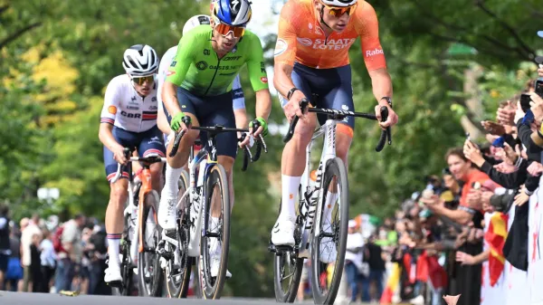 27-09-2026 World Championships Elite 2026, Alpecin - Premier Tech 2026, Red Bull - Bora Hansgrohe Van Der Poel, Mathieu Roglic, Primoz Montreal,Image: 1138768132, License: Rights-managed, Restrictions: PUBLICATIONxNOTxINxITAxFRAxNED, Model Release: no, Credit line: Fotoreporter Sirotti Stefano/imago sportfotodienst/Profimedia