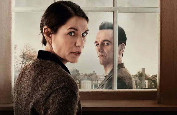 Claire Danes in Matthew Rhys v seriji Zver v meni