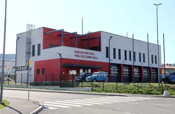 Izolski gasilci bi radi v novi dom &scaron;e letos