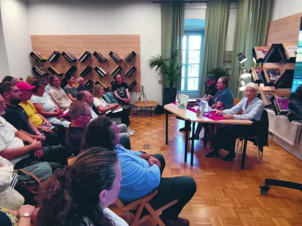 Slovensko staroselstvo in Istri IV., Koper, Leda Dobrinja (v sredini), Du&scaron;a Krnel Umek, Rudi Merljak, Histri