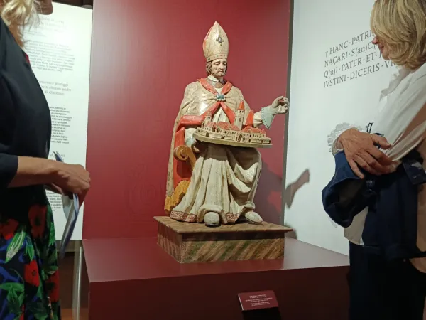 Ironično smo zavetnika Kopra za&scaron;čitili zelo pozno, a bo od zdaj naprej varoval Koper v vsem sijaju.