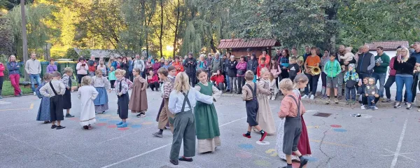 Tisti jesenski pohod je bil lep&nbsp;...