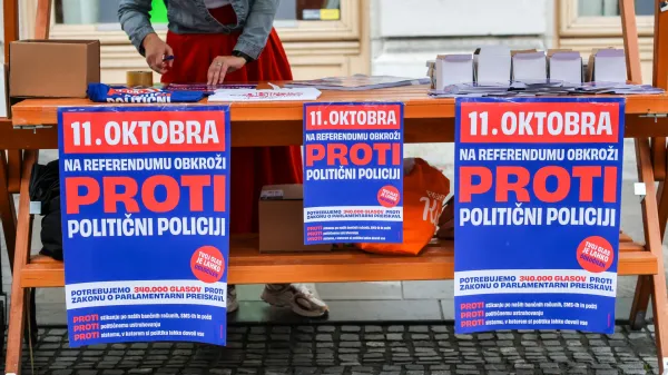 Po mnenju Igorja Vidmarja pa zakon uvaja "novi makartizem, to se pravi preganjanje čarovnic, morda ne več samo komunističnih, ampak civilnodružbenih nasploh".
