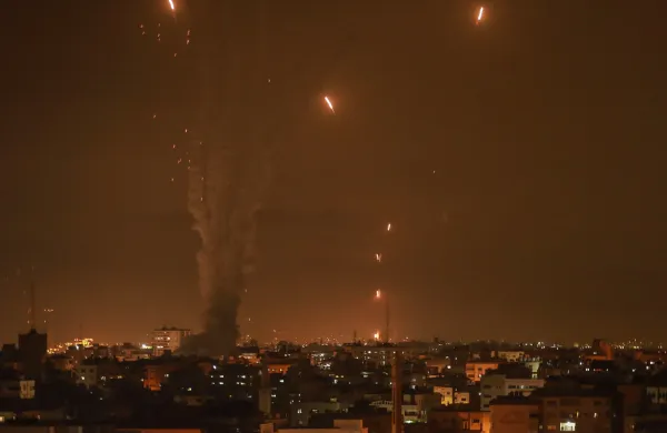 Tri leta je minilo od napada Hamasa, na katerega se je Izrael odzval z genocidom v Palestini.