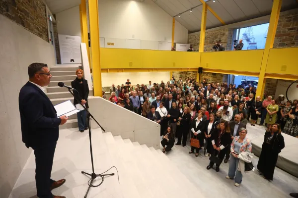 Odprtje Libertasa