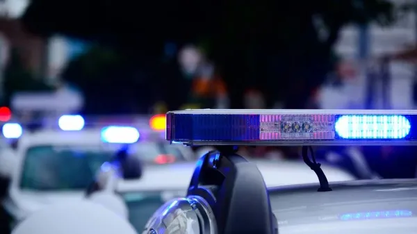 policija, policijski avto, policijska luč, policijske luči