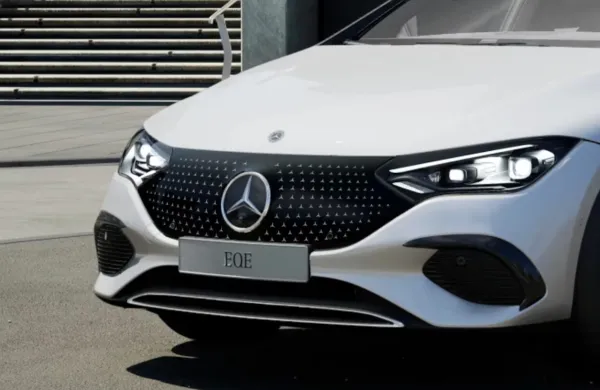 Leasing hi&scaron;a je očitno najela zasebnega detektiva, ki je na&scaron;el "ukradenega" mercedesa v Portorožu.