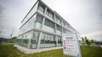 Zapornike s Pov&scaron;etove ulice selijo v Zavod za prestajanje kazni zapora Ljubljana-Dobrunje.