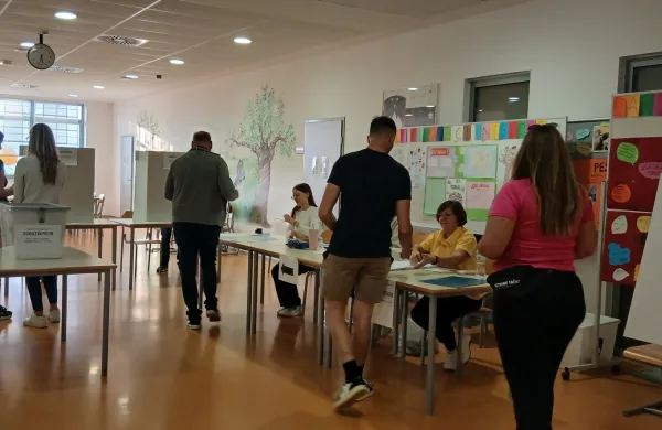 Referendum &scaron;tirojček, 11.10.2026, Voli&scaron;če 38 v SV. Antonu ob 17.35