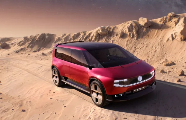 E-space concept je zasnovan kot povsem električni model, natančnih podatkov o bateriji, motorjih in dosegu pa pri Renaultu &scaron;e niso razkrili.
