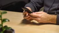 Ljubljana.Mobilni telefon.Foto: STA