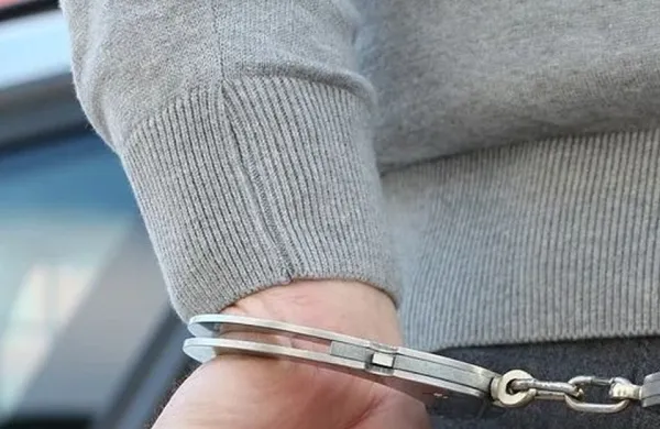 lisice aretacija arest zapor