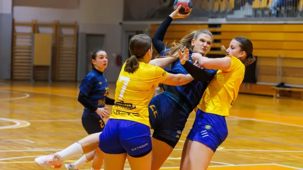 Istrski derbi vroč tudi na tribunah