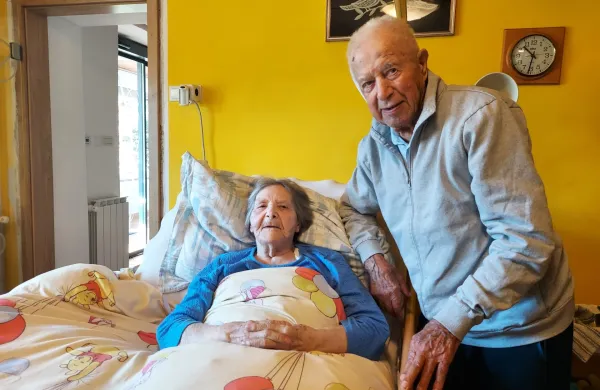 Danijela in Anton Vidmar danes praznujeta 75 let poroke