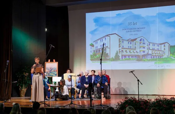 Dom starej&scaron;ih bobčanov Ilirska Bistrica je praznoval z vsemi generacijami.