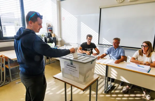 Koper, 11.10.2026Referendum, referendumske volitve, Voli&scaron;če Srednje tehni&scaron;ke &scaron;ole