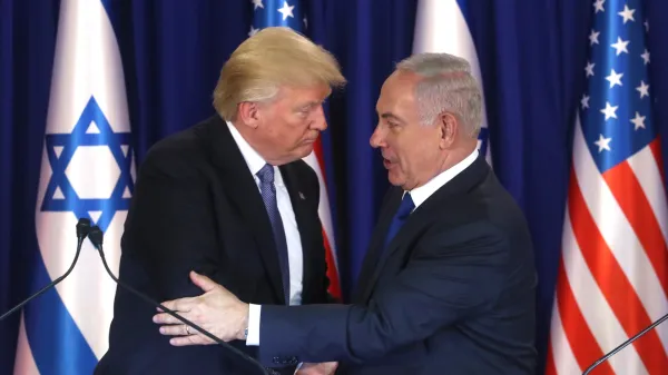 Netanjahu in Trump ob prvem državni&scaron;kem obisku ameri&scaron;kega predsednika v Izraelu.