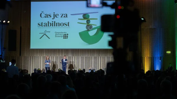 Vrh slovenskega gospodarstva v organizaciji GZS.