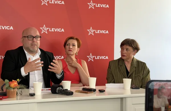 Koper.Predstavitev kandidata Levice za koprskega zupana Alena Medvesa.