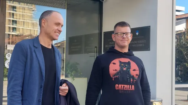 Odpu&scaron;čenemu policistu mesec dni popusta