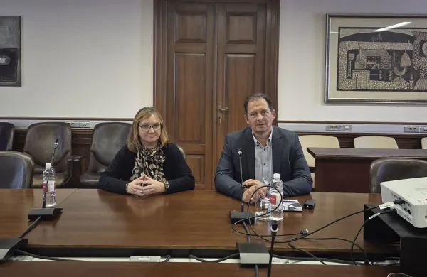 Varuhinja človekovih pravic meni, da Sežana ne beži pred izzivi