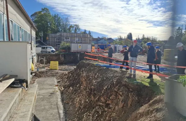 V Podgradu gradbeni stroji brnijo na več koncih