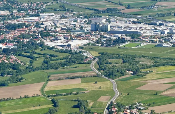 (LOKALNE VOLITVE) Marc, Polj&scaron;ak in Beočanin v tekmi za vodenje najprodornej&scaron;e občine